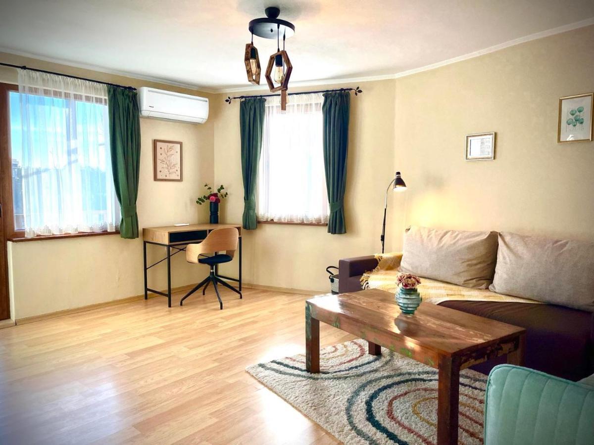 The Green Guest House Of Veliko Tarnovo-Amazing View, Top Location Exterior foto
