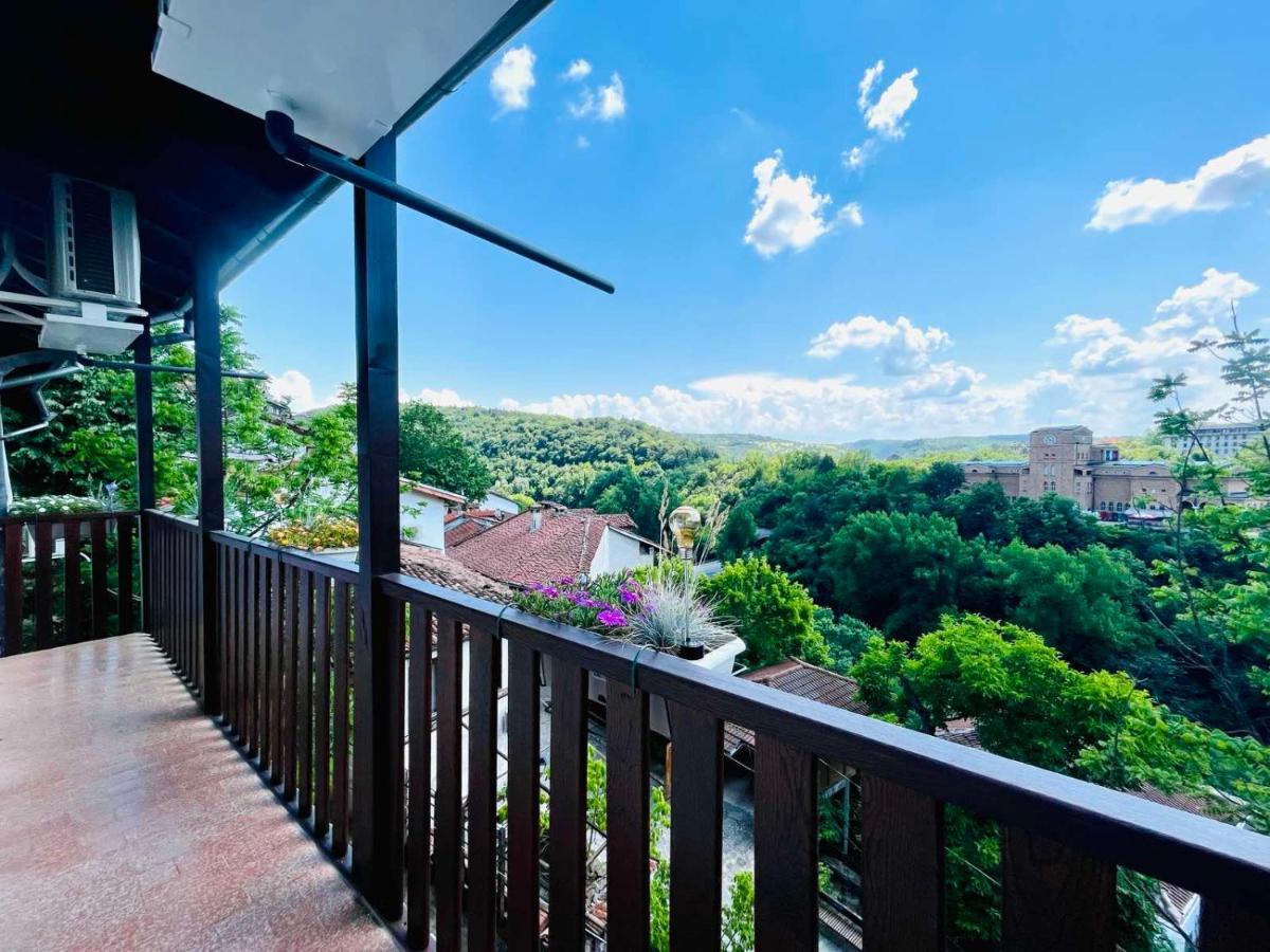 The Green Guest House Of Veliko Tarnovo-Amazing View, Top Location Exterior foto